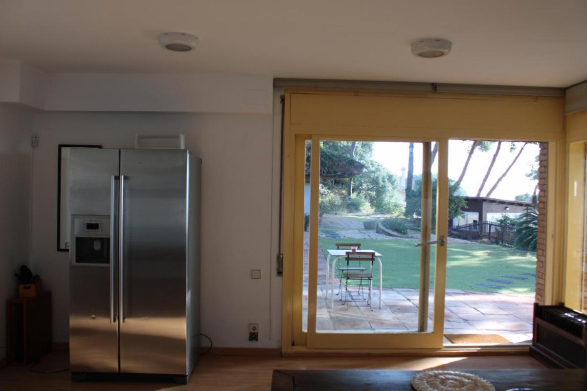 Villa Maresme & Villa Rosa Матаро Екстер'єр фото