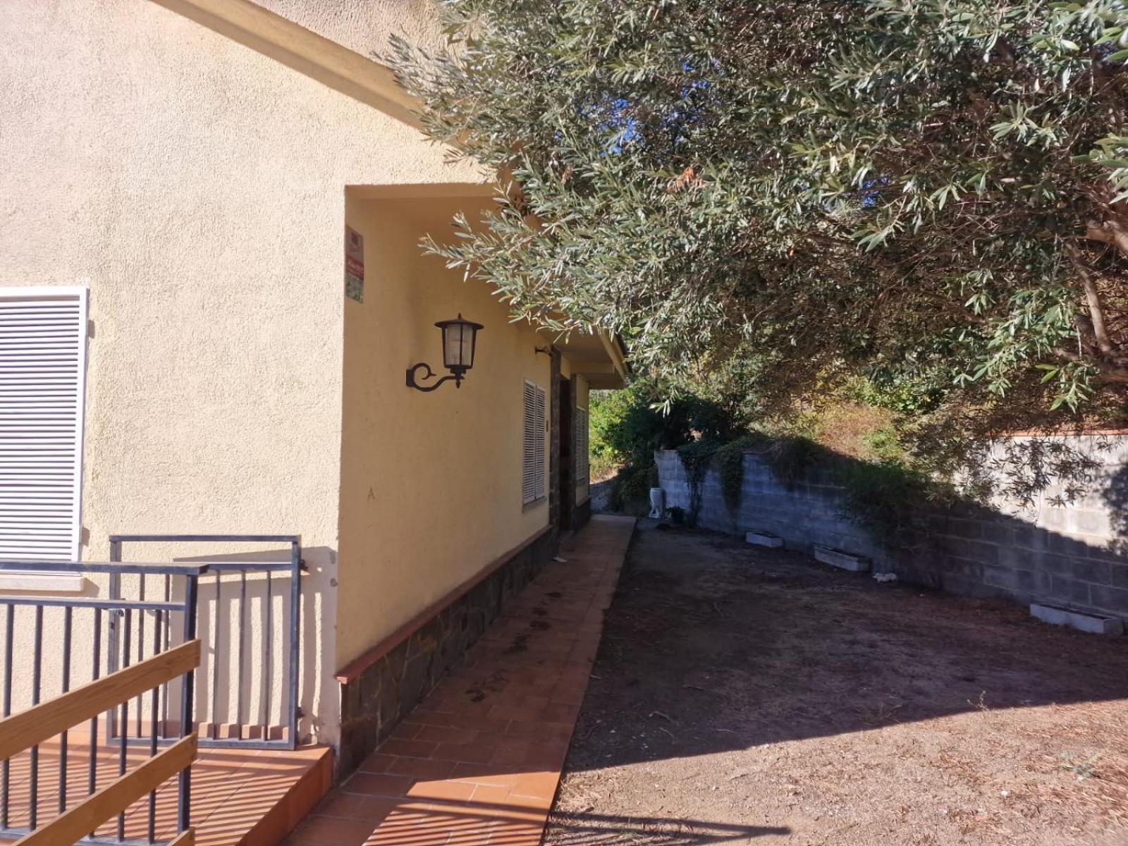 Villa Maresme & Villa Rosa Матаро Екстер'єр фото