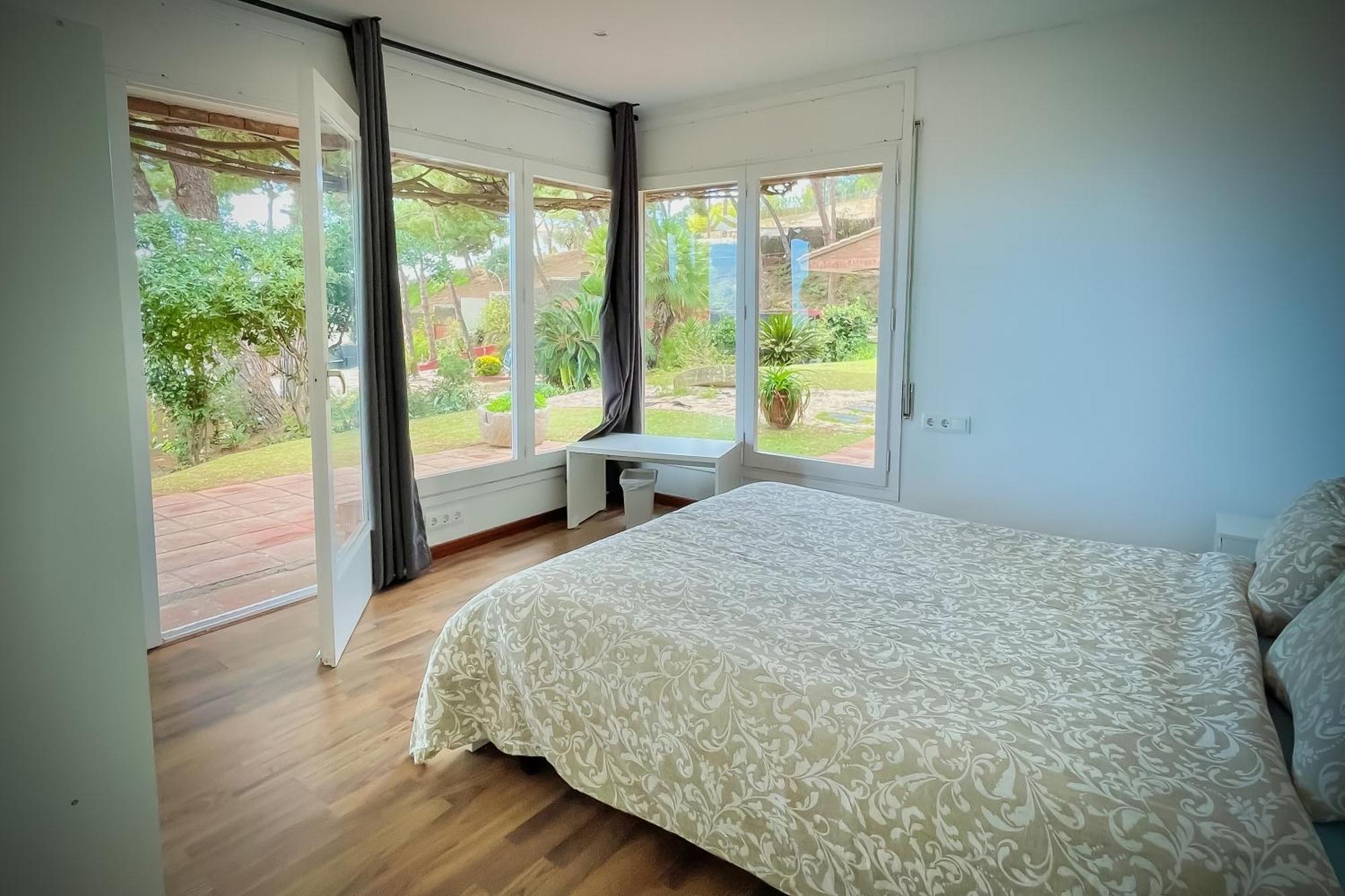 Villa Maresme & Villa Rosa Матаро Екстер'єр фото