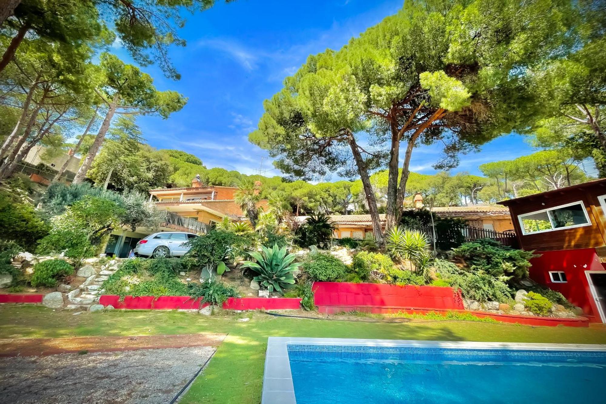 Villa Maresme & Villa Rosa Матаро Екстер'єр фото