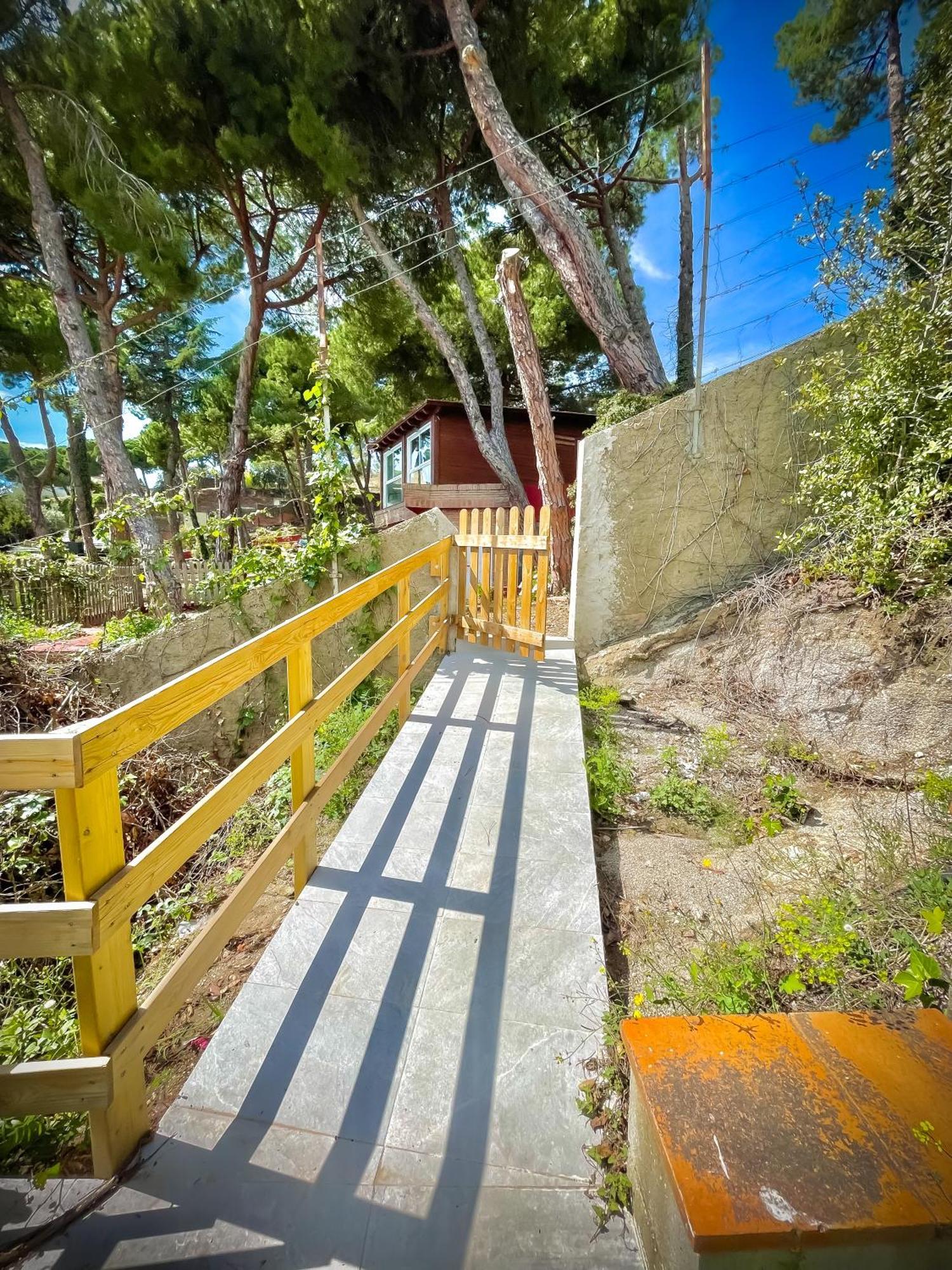 Villa Maresme & Villa Rosa Матаро Екстер'єр фото