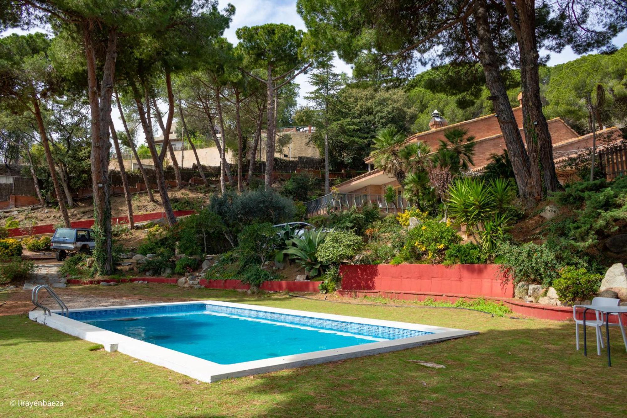 Villa Maresme & Villa Rosa Матаро Екстер'єр фото