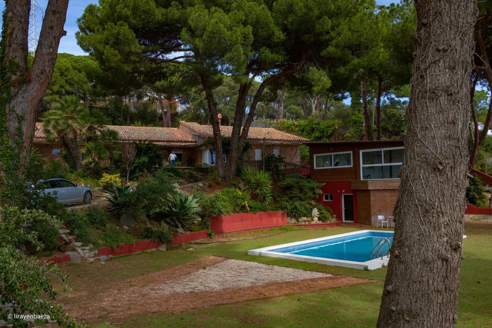 Villa Maresme & Villa Rosa Матаро Екстер'єр фото